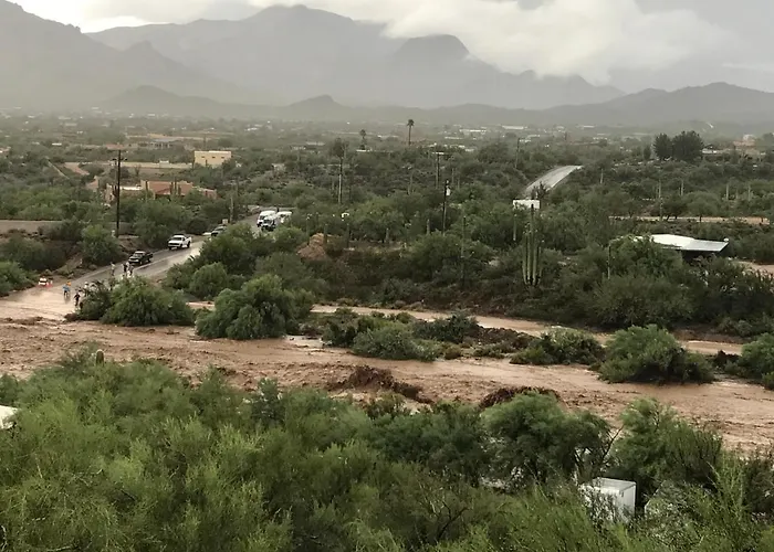 Spur Cross Cave Creek