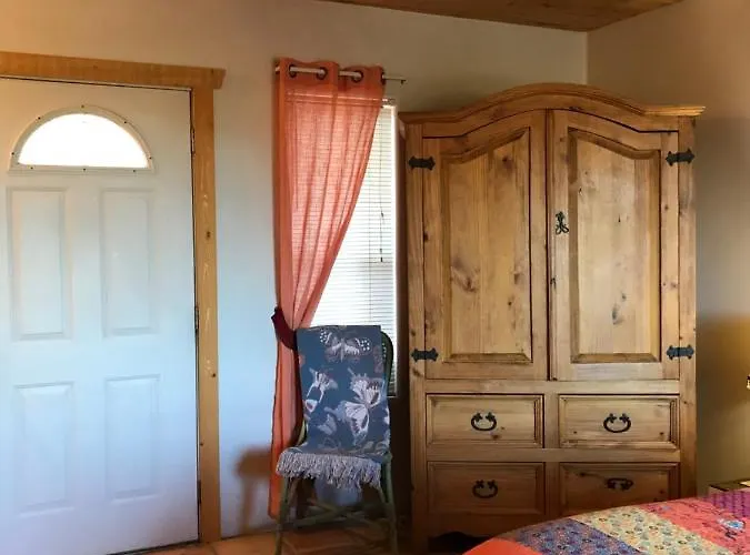 Spur Cross Bed & Breakfast Cave Creek
