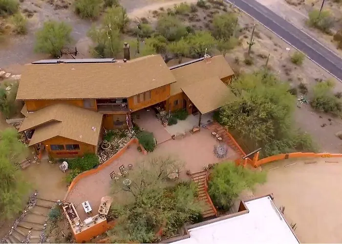 Spur Cross Bed & Breakfast 4*