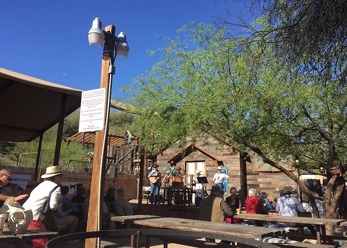 Spur Cross Bed & Breakfast 4*